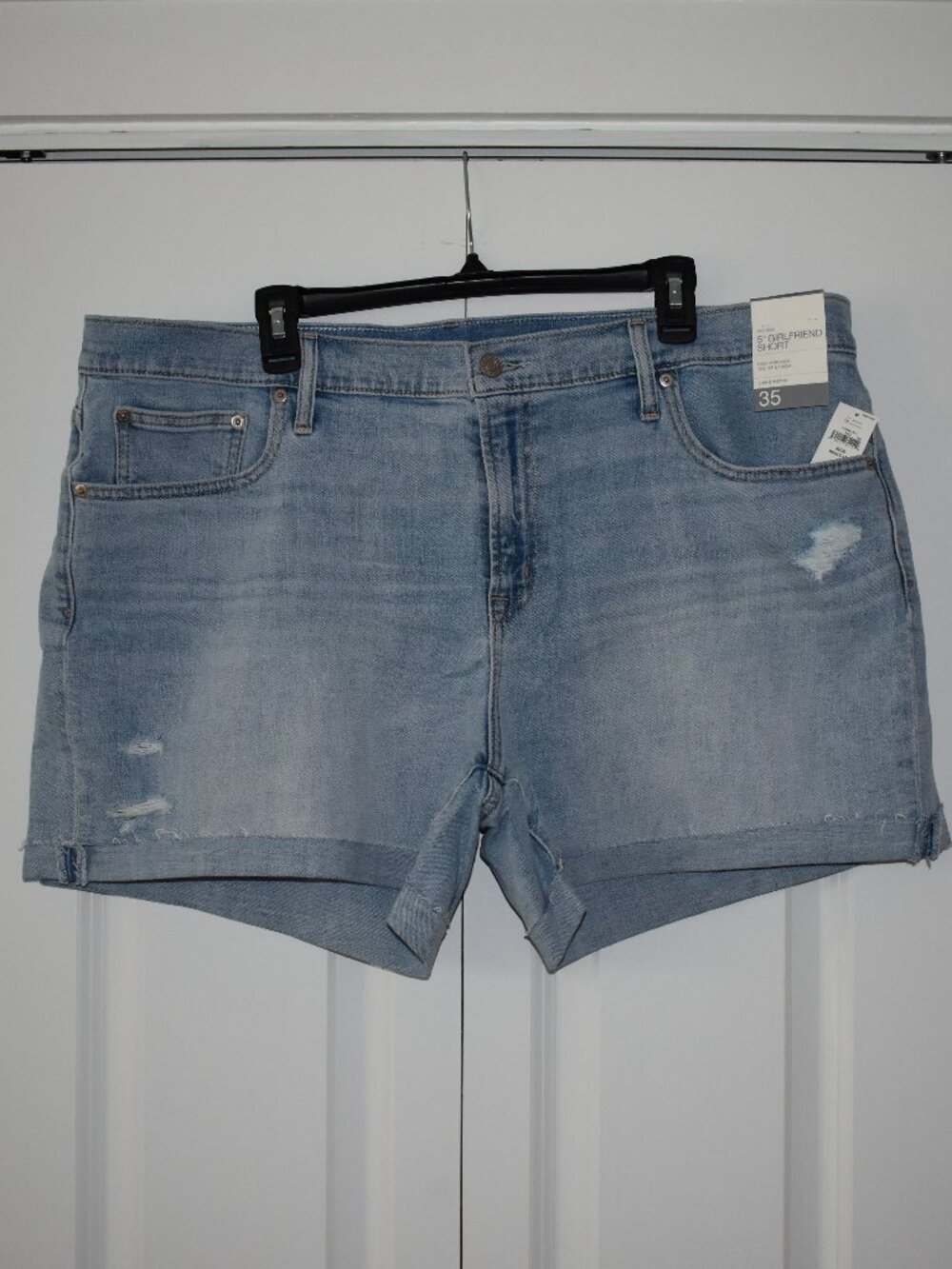 Gap Light Wash Distressed Mid Rise Girlfriend Shorts - Women's 35 / 20R.